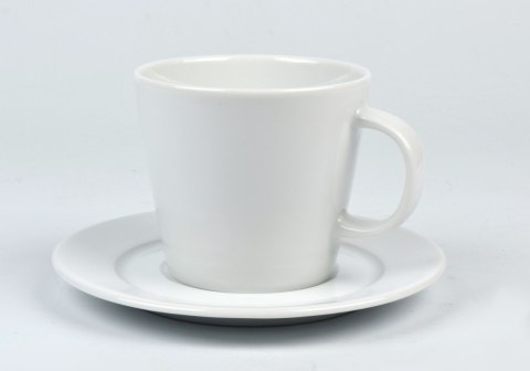 Filiżanka 300 ml ze spodkiem 16 cm TRAPO Biała Lubiana Filiżanka 300 ml ze spodkiem 16 cm TRAPO Biała Lubiana